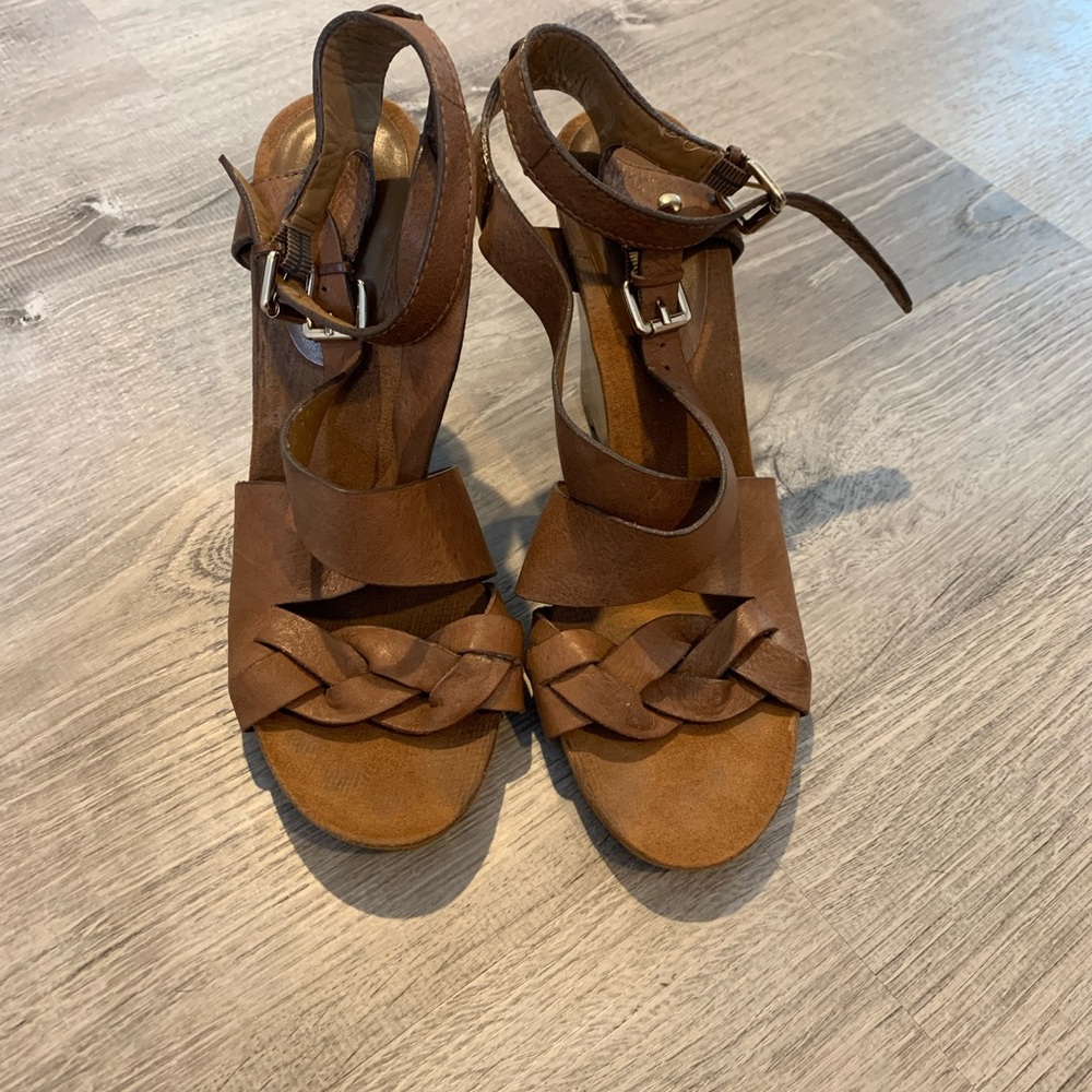 nine west leather braided wedges